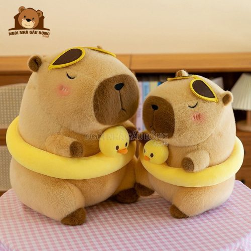 Gấu Bông Capybara Đeo Phao Vịt