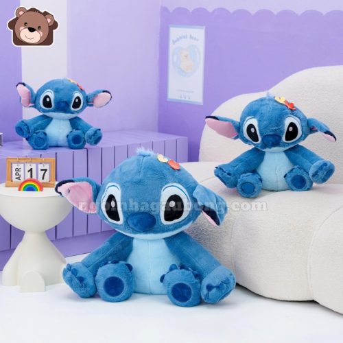 stitch ngồi đội hoa