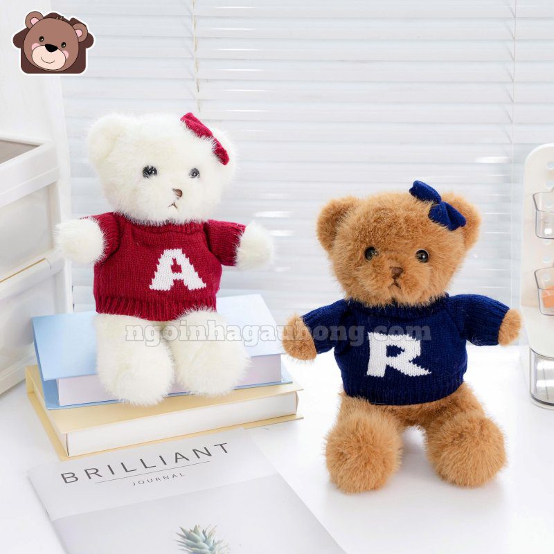 Gấu Đeo Nơ Áo Len Chữ R