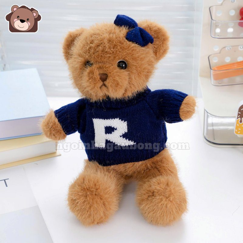 Gấu Đeo Nơ Áo Len Chữ R